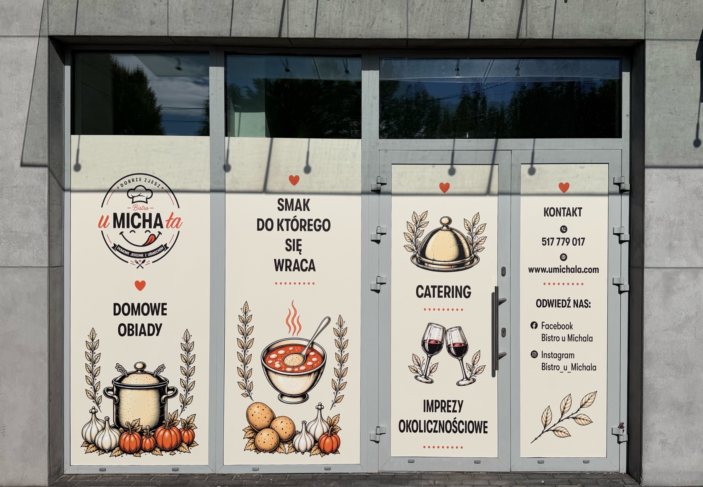 Kompleksowe oklejenie witryny lokalu gastronomicznego